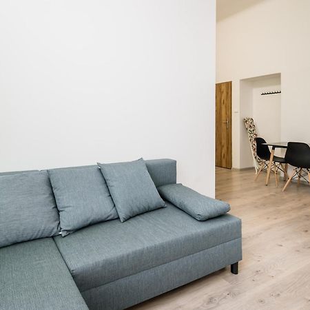 Jm Rooms Lubicz II Краків Екстер'єр фото