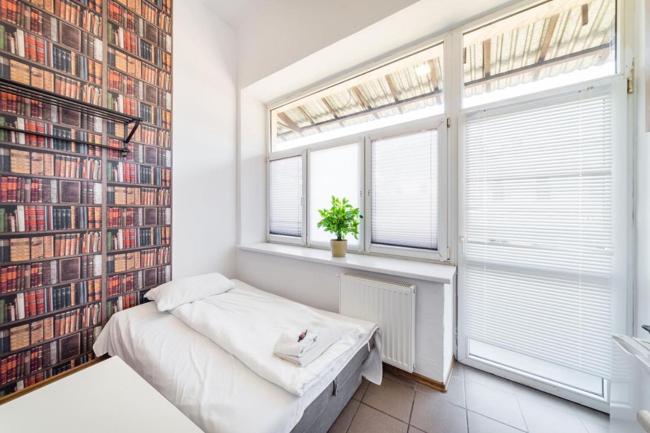 Jm Rooms Lubicz II Краків Екстер'єр фото