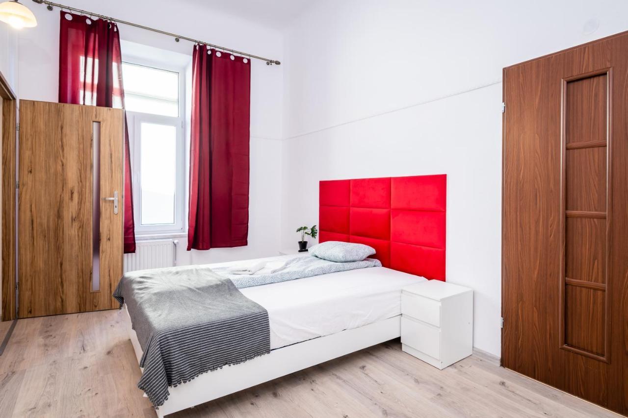 Jm Rooms Lubicz II Краків Екстер'єр фото