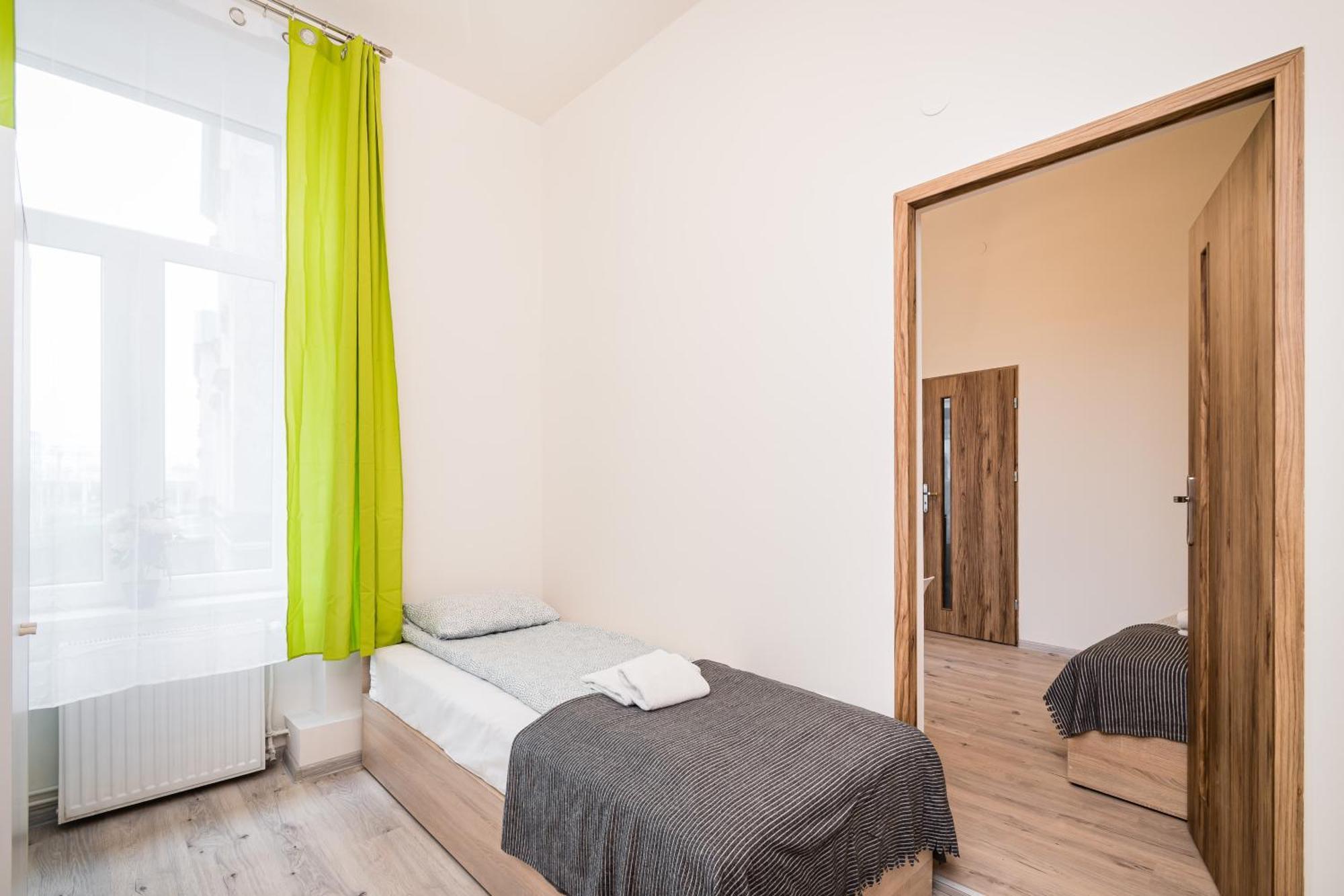 Jm Rooms Lubicz II Краків Екстер'єр фото