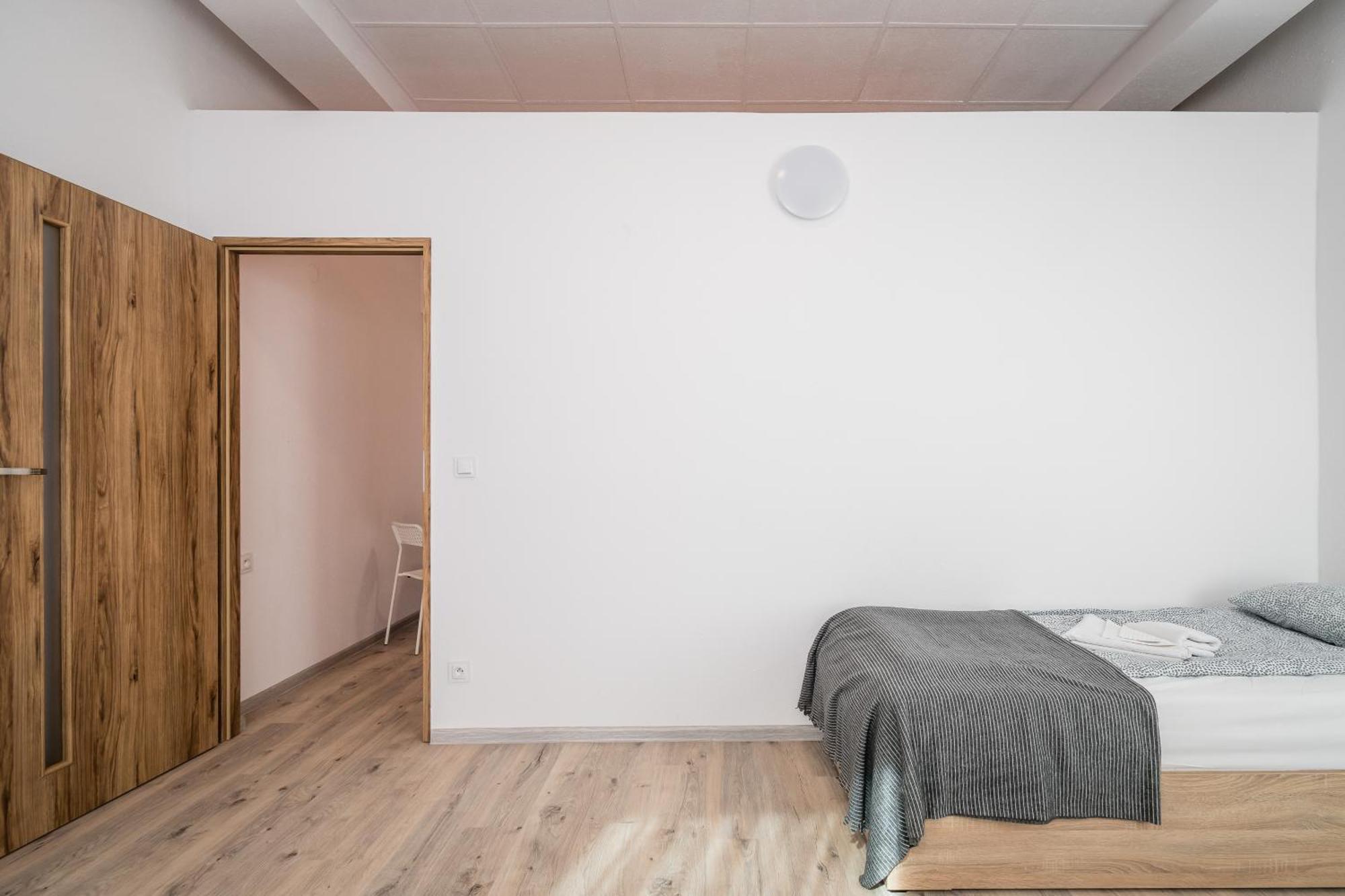 Jm Rooms Lubicz II Краків Екстер'єр фото
